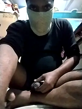 Snapshot of sanjusonk2025 chatting on February 5, 2026, 7:29 pm sanjusonk2025 online show from February 5, 2026, 7:29 pm