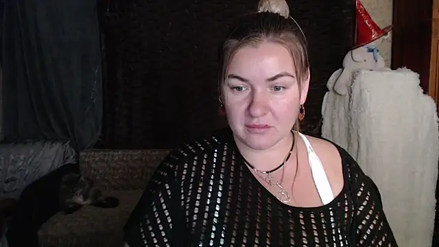 Snapshot of NikaSkylink chatting on November 10, 2025, 6:18 pm NikaSkylink online show from November 10, 2025, 6:18 pm