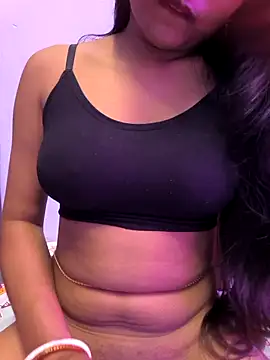 Nightgirl007 online show from September 15, 2025, 5:35 pm