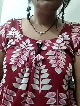 Snapshot of Cuty_siya_143 chatting on October 7, 2025, 2:58 pm Cuty siya 143 online show from October 7, 2025, 2:58 pm