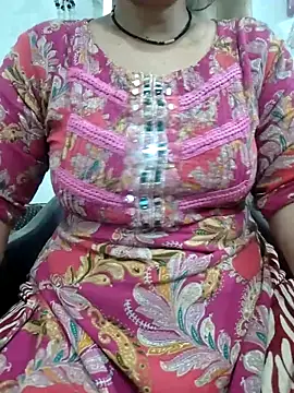 Snapshot of Cuty_siya_143 chatting on February 1, 2026, 2:59 pm Cuty siya 143 online show from February 1, 2026, 2:59 pm