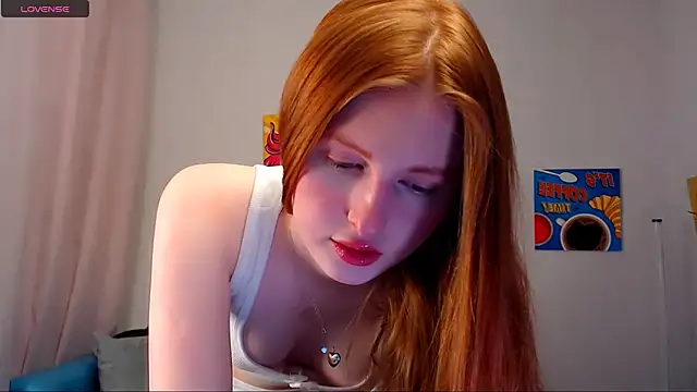 LuxXAngel online show from February 17, 2026, 12:29 am