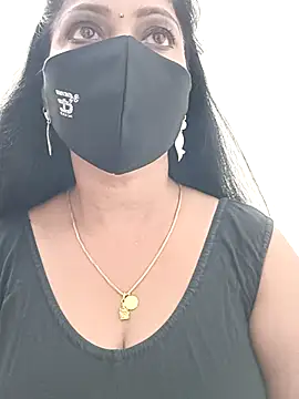 shivani27 online show from December 1, 2025, 5:29 pm