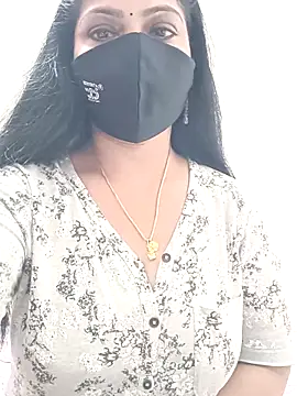 shivani27 online show from April 26, 2026, 8:01 am