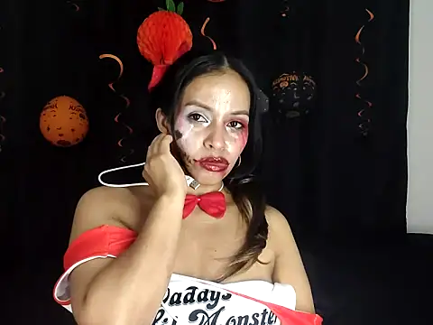 AntonelaMorriz online show from October 10, 2025, 7:07 am