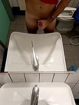 Snapshot of losteccafisso chatting on January 15, 2026, 1:26 pm losteccafisso online show from January 15, 2026, 1:26 pm