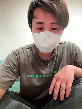 Snapshot of TinTin3432 chatting on September 23, 2025, 12:19 pm TinTin3432 online show from September 23, 2025, 12:19 pm