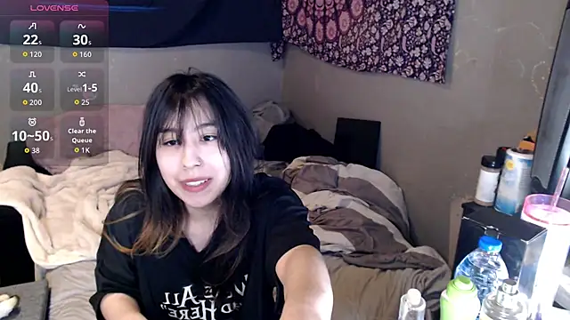 London Ray online show from November 22, 2025, 5:28 am