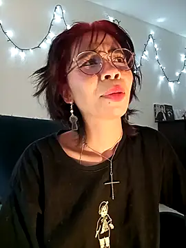 dolliette24 online show from November 13, 2025, 4:11 am