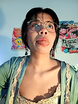 dolliette24 online show from March 22, 2026, 3:32 am