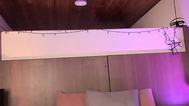 Violet carson online show from March 12, 2026, 1:17 pm