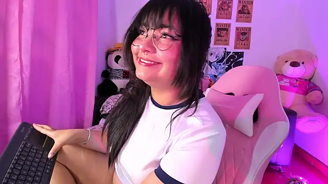 Lolii Zoe online show from February 23, 2026, 12:02 pm