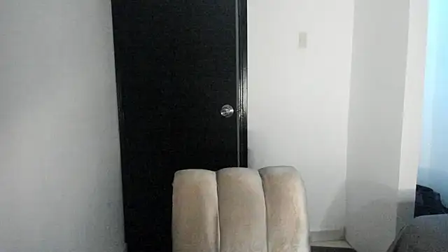 ThiagoLugo online show from April 11, 2026, 7:45 am