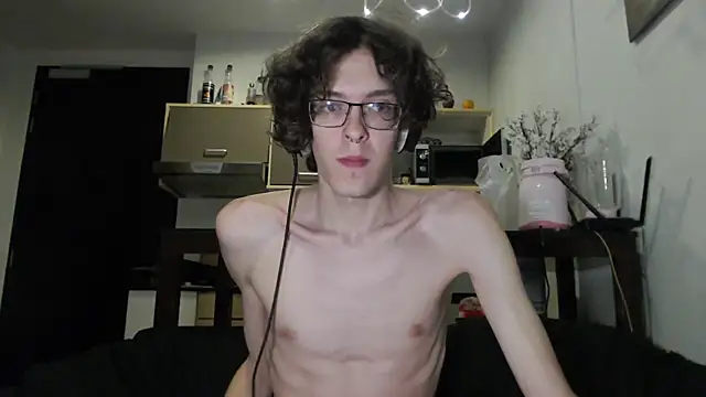 Snapshot of LovesomeCookie chatting on October 3, 2025, 2:03 pm LovesomeCookie online show from October 3, 2025, 2:03 pm