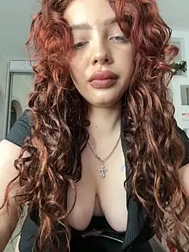 Hannah xBaby online show from October 25, 2025, 10:01 am