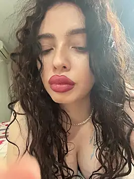 Hannah xBaby online show from December 3, 2025, 12:58 pm