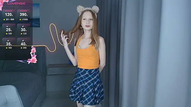 Snapshot of FoxyMira chatting on September 26, 2025, 1:48 pm FoxyMira online show from September 26, 2025, 1:48 pm