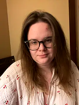 MariaMirabella online show from November 16, 2025, 9:20 pm