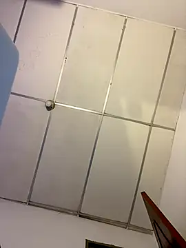 Emily Taylor2 online show from November 3, 2025, 3:52 am