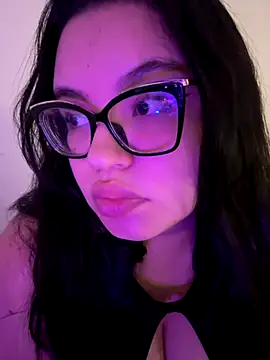 Emily Taylor2 online show from January 6, 2026, 2:04 am