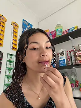 Snapshot of Camilla_Miller01 chatting on May 30, 2026, 1:08 pm Camilla Miller01 online show from May 30, 2026, 1:08 pm