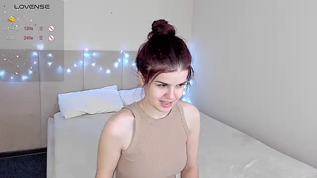 Snapshot of Infinity_Ti chatting on February 9, 2026, 1:53 am Infinity Ti online show from February 9, 2026, 1:53 am