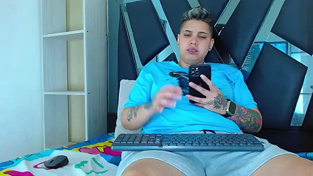 Snapshot of karla_sexy21 chatting on October 1, 2025, 4:18 am karla sexy21 online show from October 1, 2025, 4:18 am