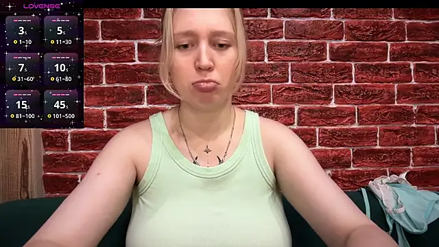 CitrusBlissss online show from November 5, 2025, 2:50 pm