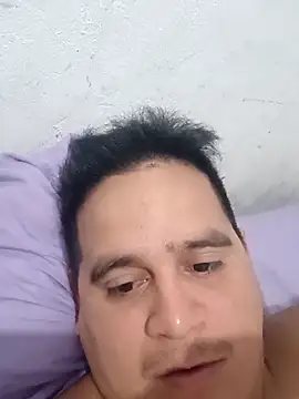 reguetones92 online show from November 23, 2025, 12:49 pm