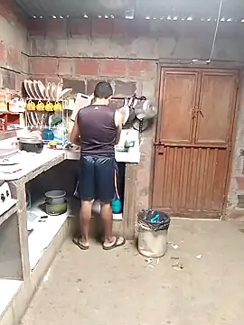 miroqui143 online show from September 20, 2025, 1:01 pm