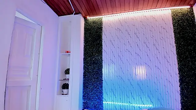 AidaJones online show from February 21, 2026, 12:39 pm