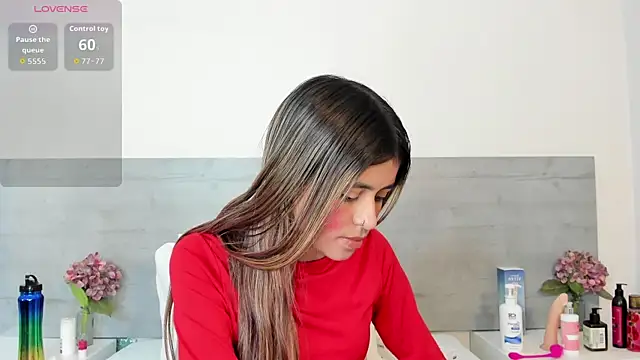 Snapshot of sunnyWhitee chatting on April 20, 2026, 7:15 pm sunnyWhitee online show from April 20, 2026, 7:15 pm