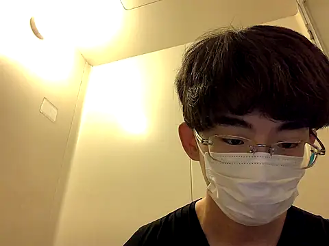 kurusu46 online show from October 12, 2025, 3:49 am