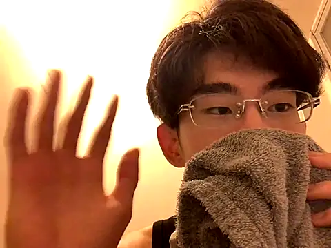 kurusu46 online show from October 19, 2025, 11:44 am