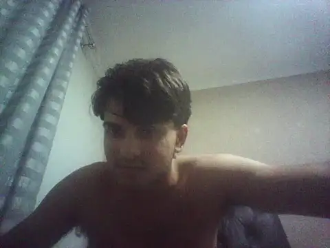 ljxjjxsooi online show from November 1, 2025, 1:40 am