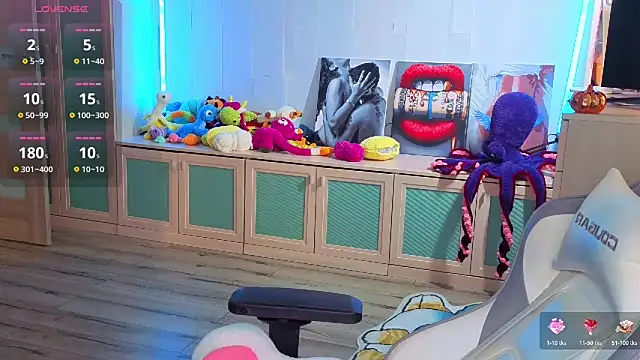 Im suka online show from November 18, 2025, 3:01 am