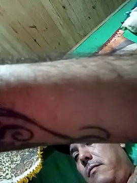 Snapshot of Ridick2025 chatting on November 18, 2025, 8:46 pm Ridick2025 online show from November 18, 2025, 8:46 pm