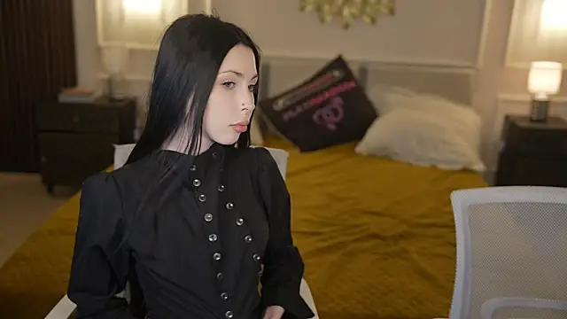 VivianSweet  online show from March 22, 2026, 11:24 am