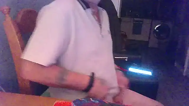 hefin18 online show from January 18, 2025, 9:24 pm