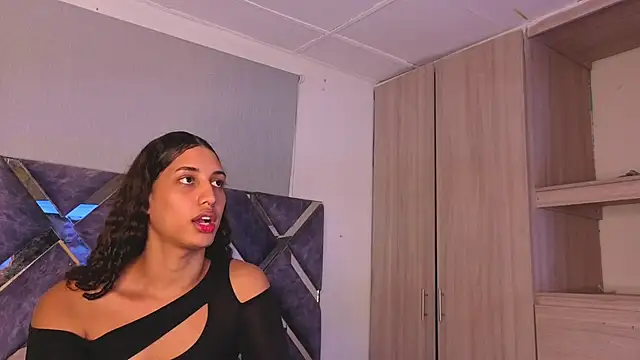 candice777 online show from December 15, 2025, 3:05 pm