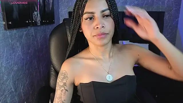 eileen  hills online show from December 16, 2025, 8:14 pm