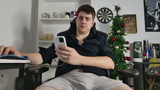 aaron nvk online show from December 20, 2025, 12:40 am