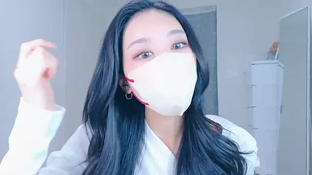 ramuchan desu online show from November 30, 2025, 12:03 am