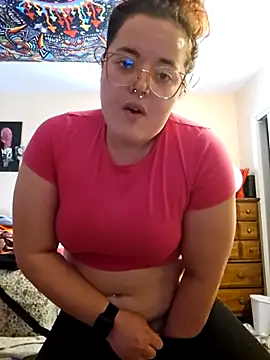 nuttiebuddy1 online show from October 1, 2025, 7:20 pm