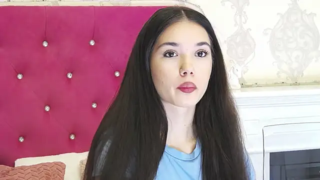 Snapshot of AlexisDevine chatting on February 28, 2026, 5:30 am AlexisDevine online show from February 28, 2026, 5:30 am