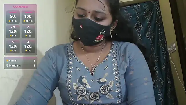 Snapshot of Pavani-Sexy chatting on February 13, 2026, 4:36 pm Pavani-Sexy online show from February 13, 2026, 4:36 pm