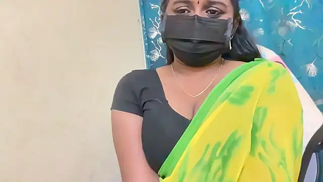 Pavani-Sexy online show from May 22, 2026, 5:58 am