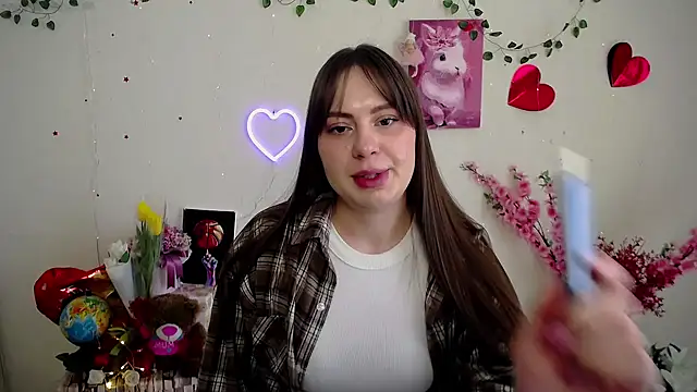 Amanda Bright  online show from March 9, 2026, 7:34 am