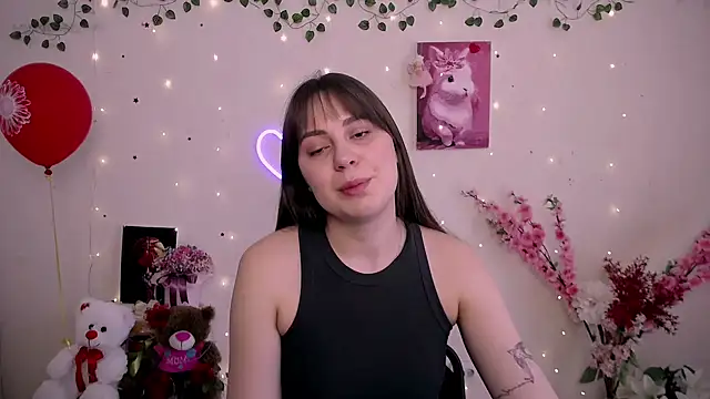 Amanda Bright  online show from April 1, 2026, 10:27 am