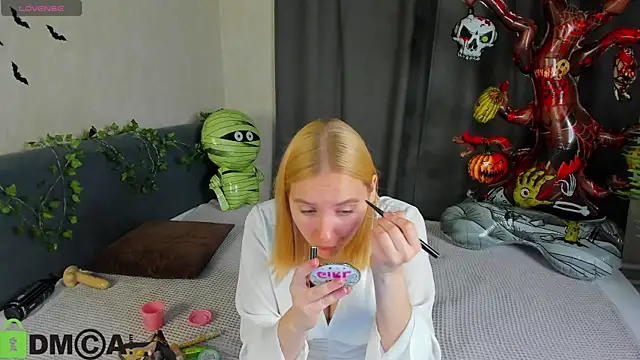 Anna Chelsea online show from October 27, 2025, 11:31 pm